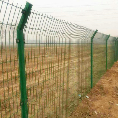 厂家批发定制护栏网 双边丝公路护栏网 低碳双边丝护栏网
